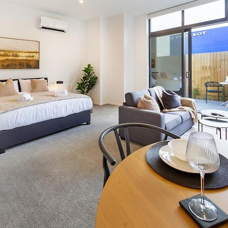 Single Level Studio, Cbd Escape: King Bed 基督城 外观 照片