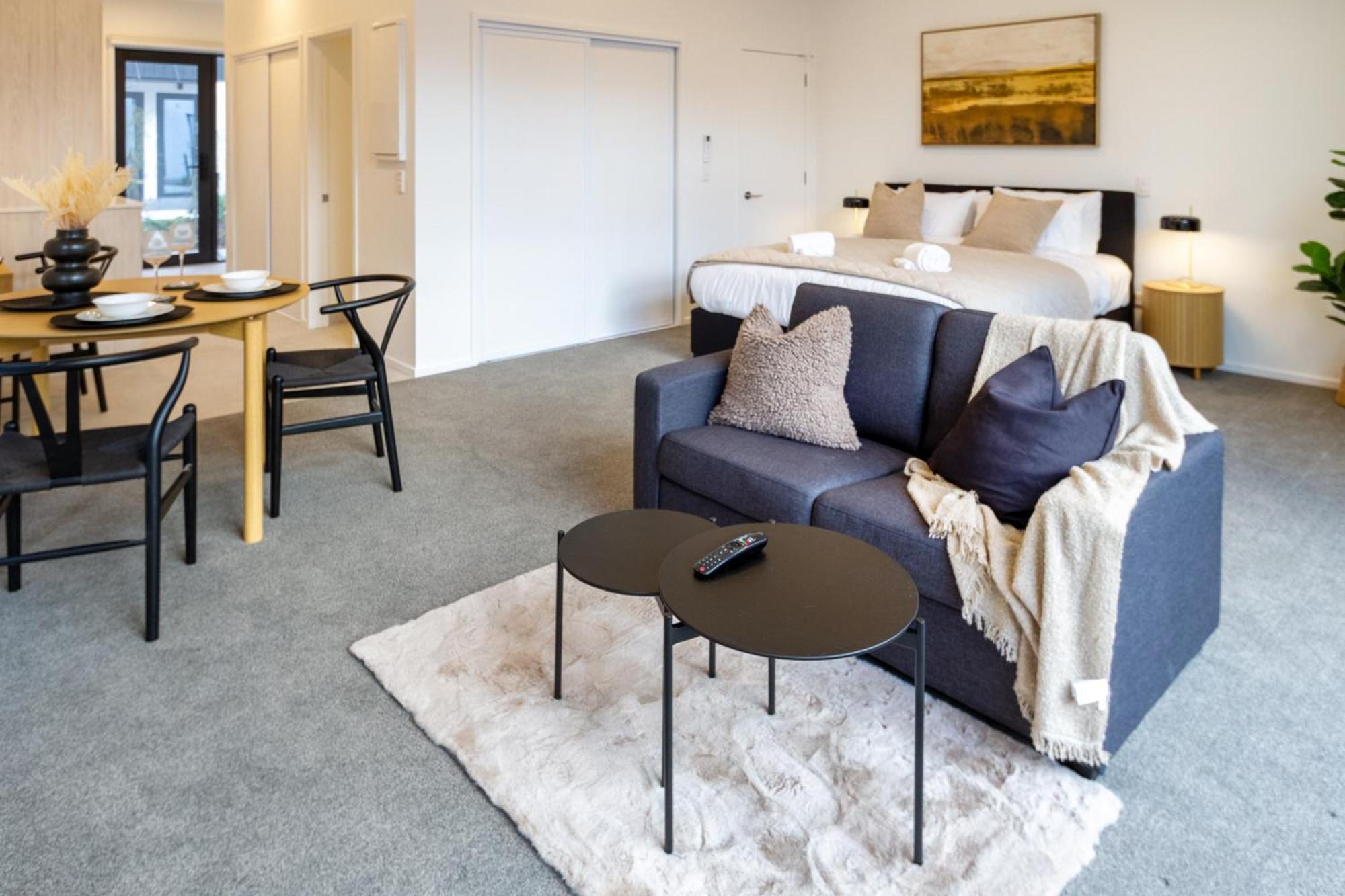 Single Level Studio, Cbd Escape: King Bed 基督城 外观 照片