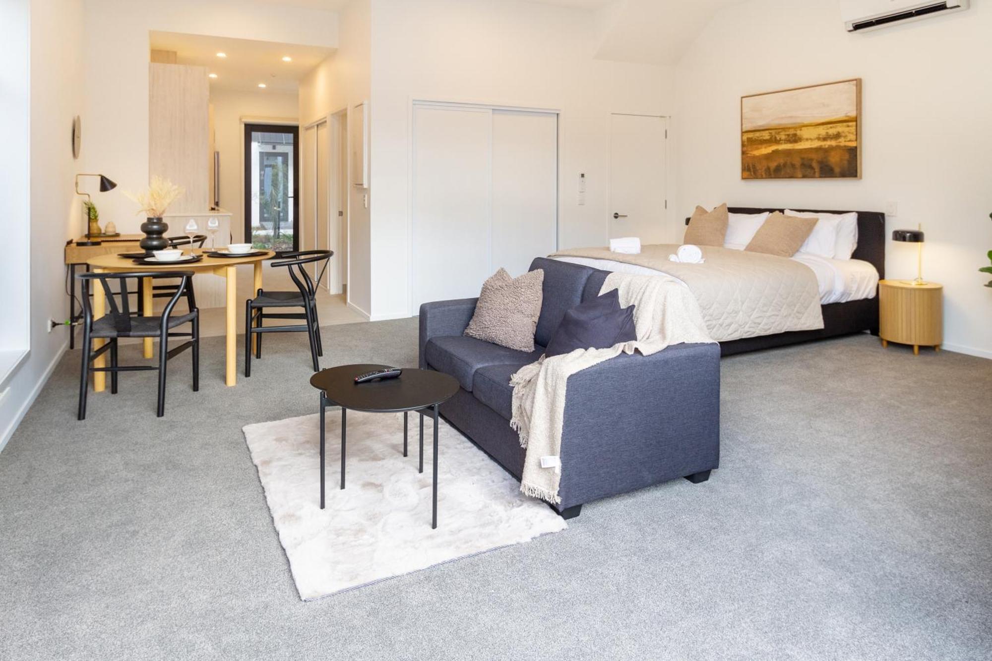 Single Level Studio, Cbd Escape: King Bed 基督城 外观 照片